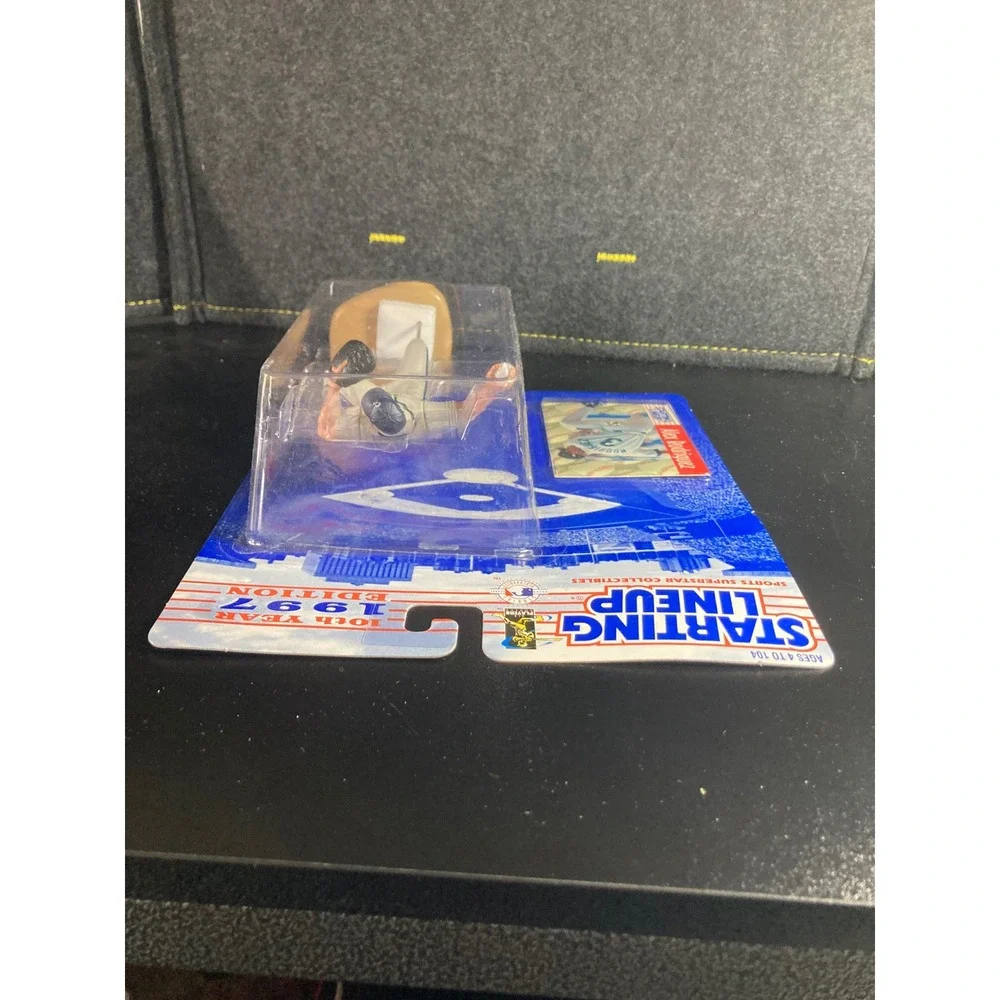 Kenner Starting Lineup 1997 Alex Rodriguez Seattle Mariners Figure with Card